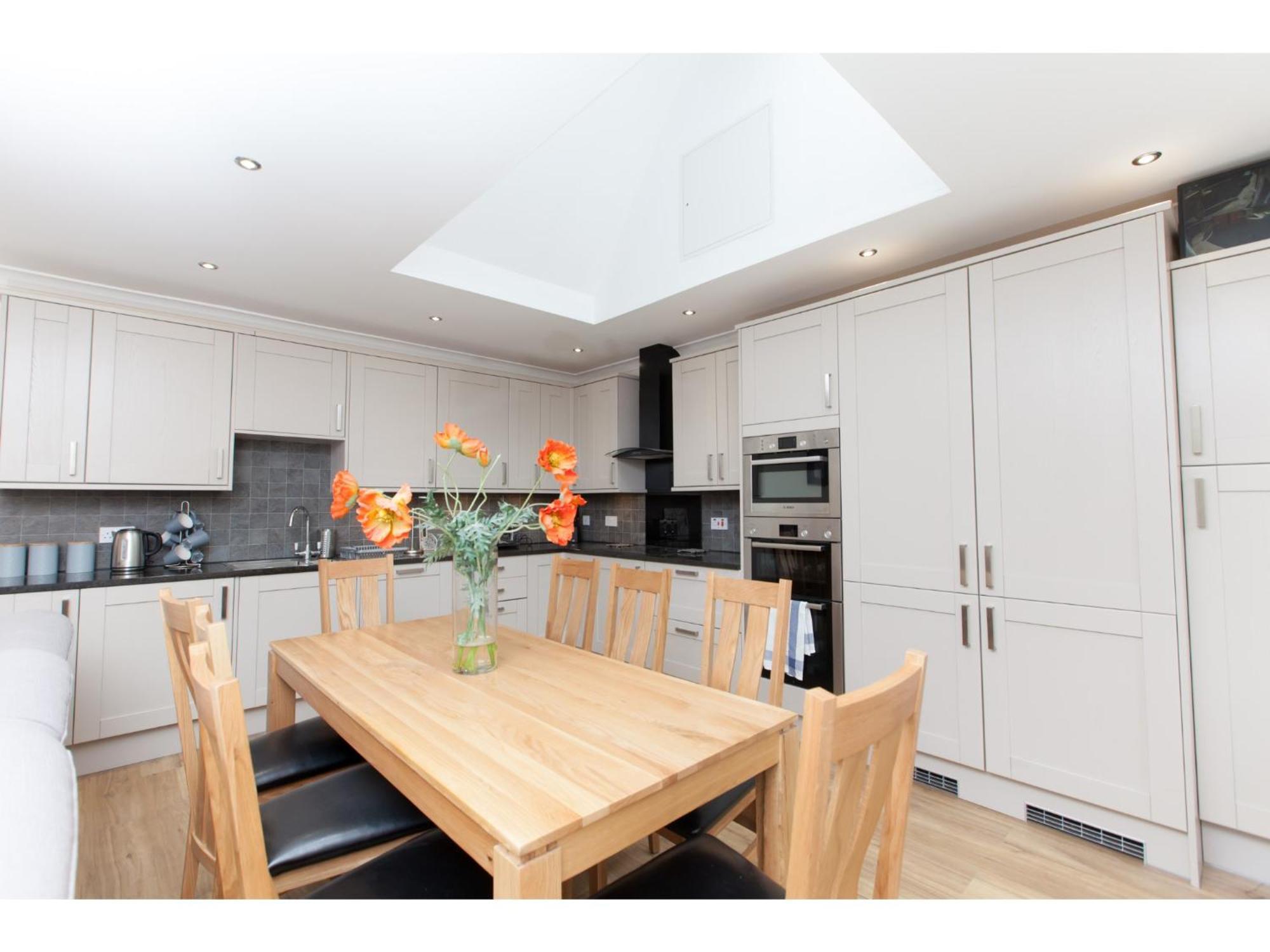 Appartement Historic Stone Built 4br For 8 W/parking